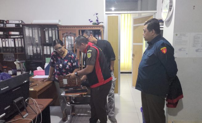 Penyidik Kejari Palangka Raya Geledah Gedung Pascasarjana UPR Terkait Dugaan Penyimpangan Anggaran
