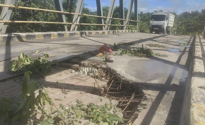 Infrastruktur Rusak, Masyarakat Gunung Mas Resah Truk Perusahaan Bebas Melintasi Jalur Umum 