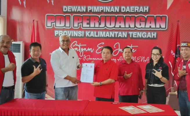 Wiyatno Resmi Mendaftar Bacalon Bupati Kapuas dari PDIP Kalteng 