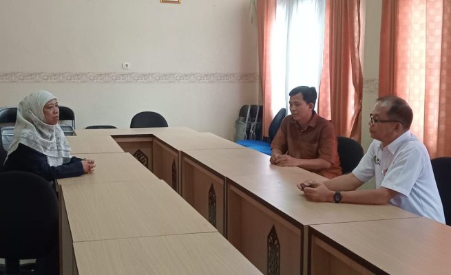 Pasca Libur Ramadhan, Rektor UPR Silahturahmi ke Sejumlah Fakultas 