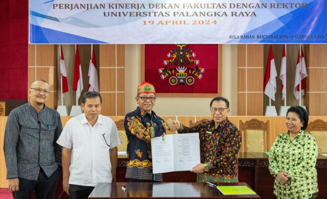 Maksimalkan Capaian IKU, Dekan Fakultas Teken Perjanjian Kinerja dengan Rektor UPR