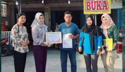 BPPRD Palangka Raya Serahkan Maklumat Pengenaan Tarif Pajak Daerah untuk Pelaku Usaha Kuliner