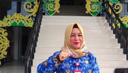 Kepala Badan Pengelola Pajak dan Retribusi Daerah (BPPRD) Kota Palangka Raya, Emi Abriyani, mengajak masyarakat untuk memanfaatkan layanan pembayaran Pajak Bumi dan Bangunan sektor Perdesaan dan Perkotaan (PBB-P2) yang telah dibuka di Kantor Kelurahan Pahandut mulai 30 Juli hingga 1 Agustus 2024.