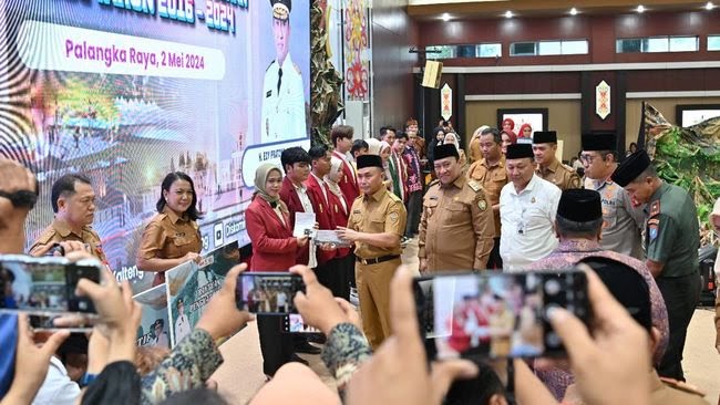Pemprov Kalteng Luncurkan Program Bantuan Pendidikan untuk Guru, Siswa, dan Mahasiswa