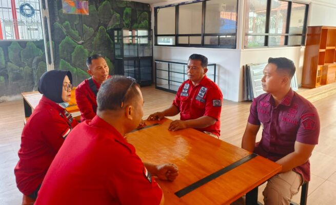 Lapas Kelas IIB Sampit Gelar Rapat Evaluasi Program Pembinaan Kemandirian Narapidana