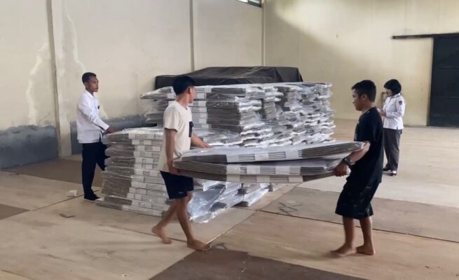 Ratusan Kotak Suara Pilkada 2024 Datang di KPU Palangka Raya