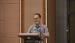 Peran Guru Penting Persiapkan Generasi Tangguh Hadapi Tantangan Masa Depan di Kalteng