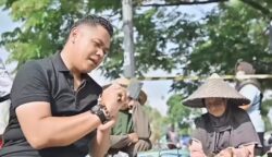 Plt Kadisdik Kalteng Bantu Daftarkan DTKS Penjual Sayur di Kapuas ke Dinsos