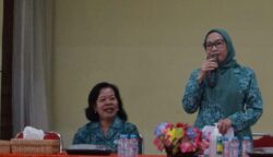 Pj Ketua TP PKK Palangka Raya Resmi Buka Pelatihan Pengadministrasian UP2K