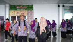 Kadisbudpar Kalteng Sambut Hangat Kafilah Kaltim untuk MTQ VII Korpri Nasional