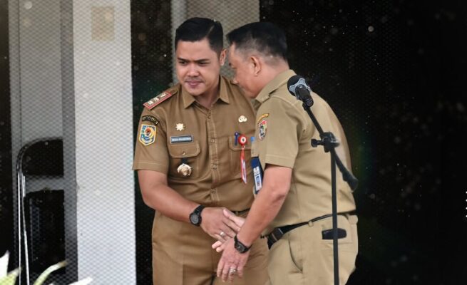 Serah Terima Kabid SMK, Kadisdik Reza Prabowo Harap Pendidikan di Kalteng Makin Berkembang
