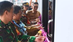 Muhlis Hadiri Musrenbang, Resmikan Infrastruktur, dan Panen Padi di Kecamatan Montallat dan Gunung Timang