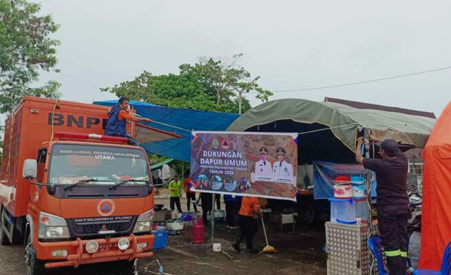Banjir di Barsel Mulai Surut, BPBD Kalteng Tetap Siaga dengan Dapur Umum dan Bantuan Logistik