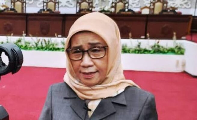 Siti Nafsiah Desak Kalteng Segera Tinggalkan Ketergantungan pada Komoditas Mentah