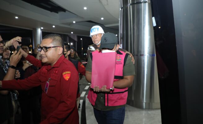 Bos Buzzer Ditahan, Diduga Halangi Penanganan Tiga Kasus Korupsi Besar