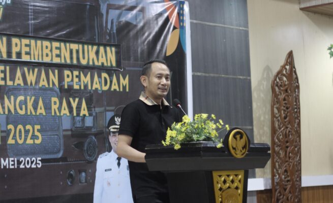 Wali Kota Fairid Naparin Tegaskan Komitmen Bina Forum Relawan Pemadam Kebakaran Palangka Raya