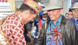 Gubernur Kalteng Kunjungi Stand Barito Utara, Dorong UMKM Lokal Lebih Berkembang