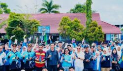 Pj Bupati Barito Utara Apresiasi Pengelolaan Sampah di SMPN 2 Muara Teweh