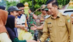 Pemkab Barito Utara Salurkan Bantuan untuk Warga Terdampak Banjir di Teweh Baru