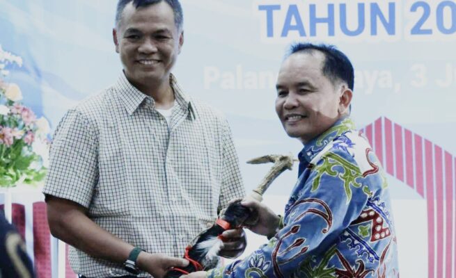 Istana Isen Mulang Jadi Saksi Keakraban Gubernur Kalteng dan Wakasad TNI AD