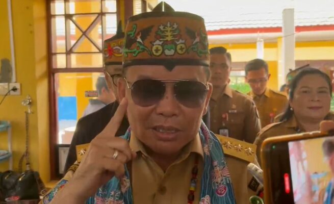 Gubernur Kalteng Ancam Copot Kepala Sekolah yang Tahan Ijazah Siswa