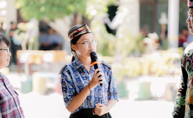 TV Interaktif Permudah Belajar, Siswa di Pelosok Kalteng Rasakan Langsung Manfaat Teknologi Pendidikan