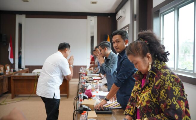 Plt Kadisdik Kalteng Dapat Apresiasi DPRD dan Menteri: Digitalisasi Pendidikan Jadi Sorotan