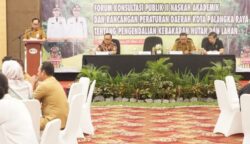 Pemko Palangka Raya Bahas Raperda Pengendalian Karhutla Lewat Konsultasi Publik