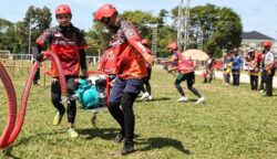 Pemko Palangka Raya Gelar Lomba Ketangkasan Relawan Pemadam Kebakaran