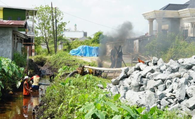 Pemko Palangka Raya Percepat Pembangunan Jalan dan Drainase, Fokus Wujudkan Kota Tertata dan Tangguh