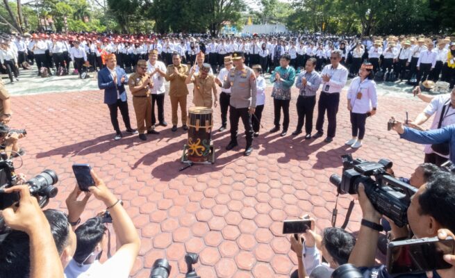 UPR Sambut 3.531 Mahasiswa Baru dengan Nuansa Adat dan Semangat Isen Mulang