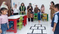 Ketua DWP Pusat Bidang Pendidikan Tinjau TK Binaan UPR, Dorong Peningkatan Kualitas dan Promosi Sekolah