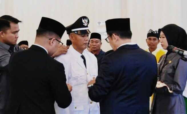 Pj Bupati Barito Utara Lantik Pejabat dan PAW Kepala Desa