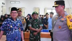 Pj Bupati Barito Utara dan Kapolda Kalteng Tinjau Rapat Pleno PSU di Dua Kecamatan
