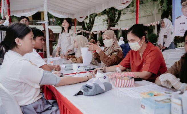 Gubernur Agustiar Sabran Buka Cek Kesehatan Gratis untuk Pelajar di SMAN 2 Palangka Raya