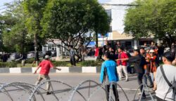 OTK Bawa Sajam Menyusup Demo Mahasiswa Cipayung Plus, Nyaris Terjadi Penusukan