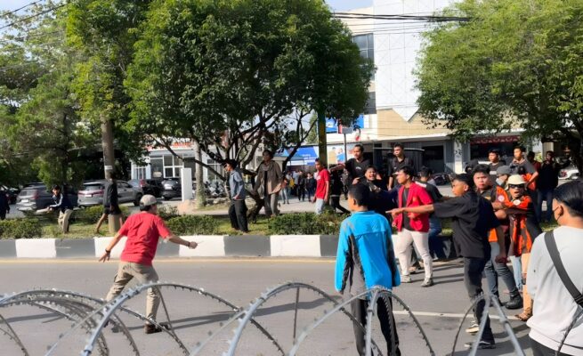 OTK Bawa Sajam Menyusup Demo Mahasiswa Cipayung Plus, Nyaris Terjadi Penusukan