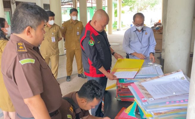 Kejati Kalteng Geledah Kantor DPMPTSP, Usut Dugaan Korupsi Zirkon Rp1,3 Triliun