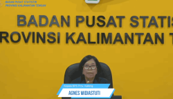 Kepala BPS Provinsi Kalimantan Tengah Agnes Widiastuti saat memaparkan Berita Resmi Statistik