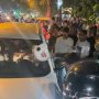 Pengendara Mobil Nyaris Diamuk Massa Ditengah Suasana Balap Liar di Jalan RTA Milono