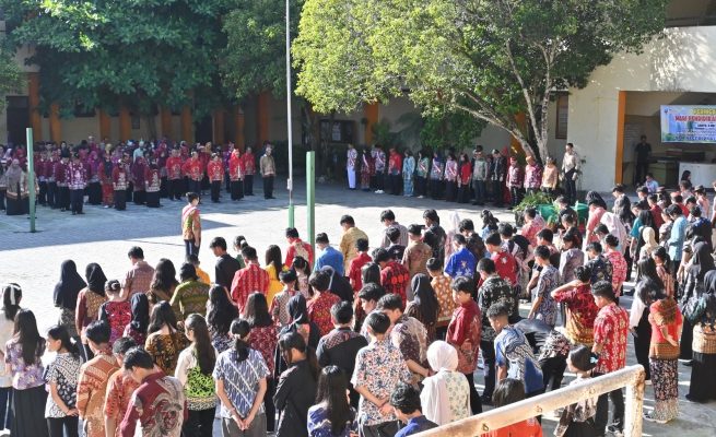 Peringati Hardiknas 2026, Fairid Naparin Tegaskan Komitmen Palangka Raya Dukung Transformasi Deep Learning.