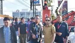 Wali Kota Fairid Tertibkan Kabel Semrawut di Palangka Raya, Prioritaskan Keselamatan Warga