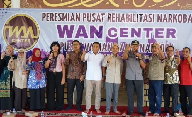 Wakil Wali Kota, Achmad Zaini meresmikan pusat rehabilitasi narkoba WAN Center di Jalan Karanggan, Kota Palangka Raya