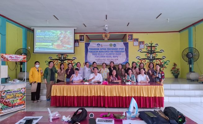 UPR Dampingi KUPS Madu Kelulut Desa Tuwung Perkuat Manajemen dan Pemasaran Digital